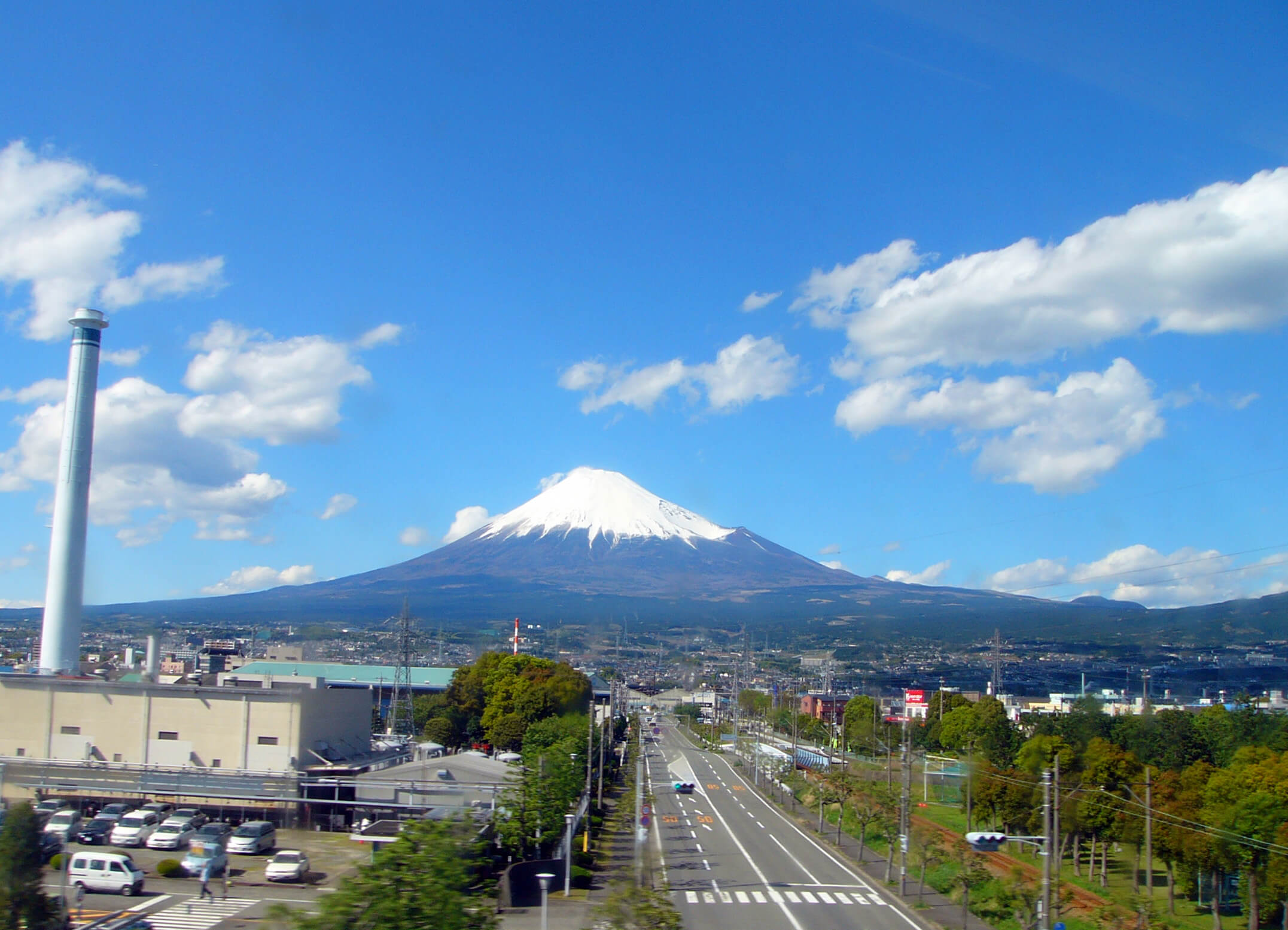 For some reason, Japan’s Mount Fuji will soon have Wi-Fi